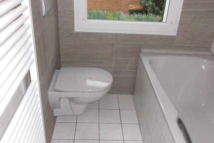 Wohnung Wuppertal Lichtenplatz - 3 Zimmer, 80 m&sup2;, 510&euro; | Angebot:25381581