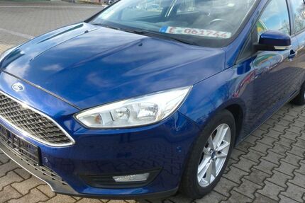 Ford Focus 169.000 km 5.200 &euro; Essen 45144
