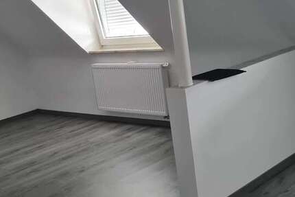Wohnung Moers Rheinkamp - 3 Zimmer, 75 m&sup2;, 1.000&euro; | Angebot:27469124