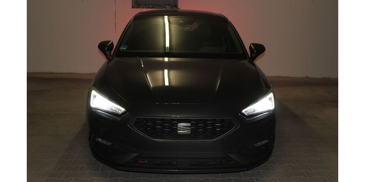Seat Leon 61.000 km 17.900 &euro; Bochum 44805