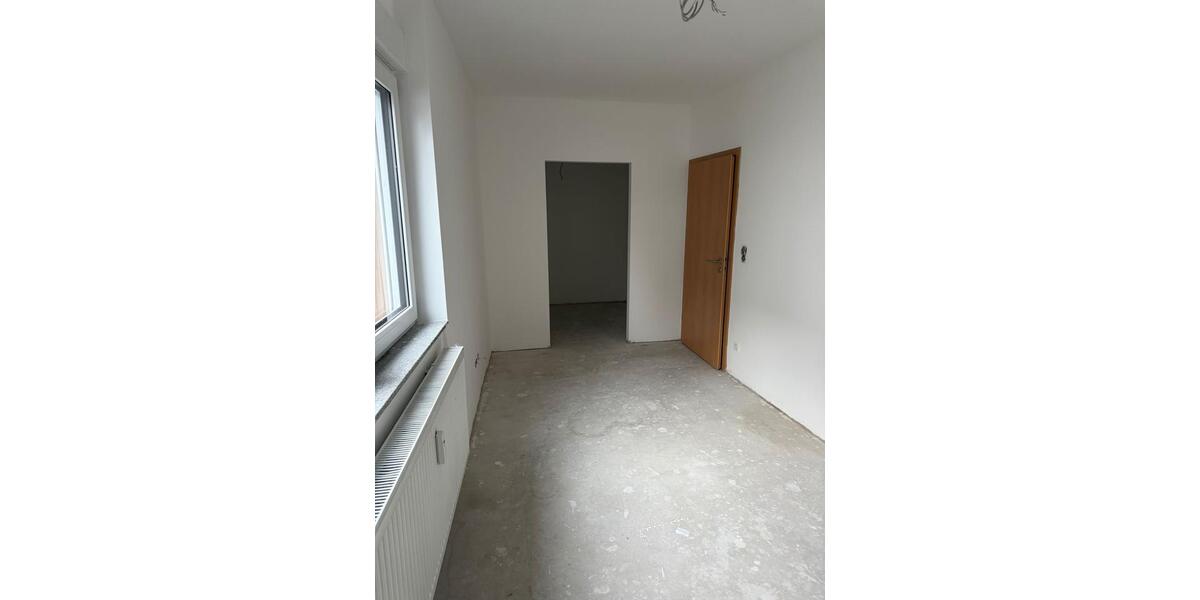 Erdgeschoßwohnung Oberhausen Rothebusch - 3 Zimmer, 75 m&sup2;, 750&euro; | Angebot:25308407