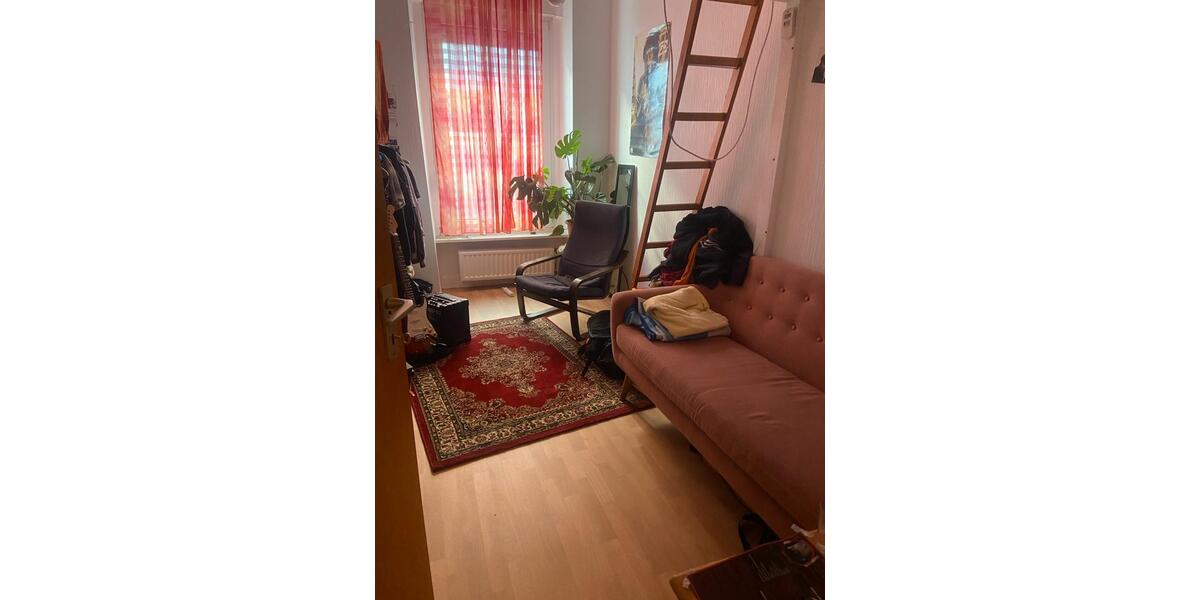 Erdgeschoßwohnung Wuppertal Elberfeld - 1.5 Zimmer, 24 m&sup2;, 347&euro; | Angebot:26446433