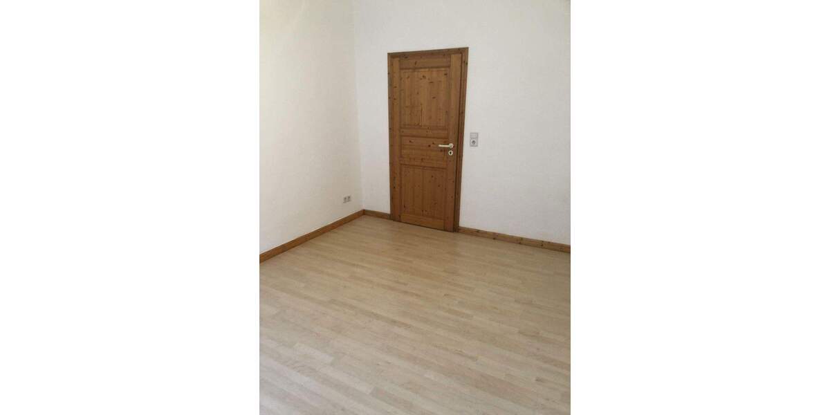 Etagenwohnung Witten Mitte - 2 Zimmer, 65 m&sup2;, 450&euro; | Angebot:25802378