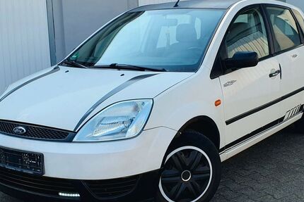 Ford Fiesta 95.823 km 1.990 &euro; Duisburg 47055