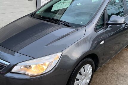 Opel Astra 136.700 km 5.999 € Herten 45699