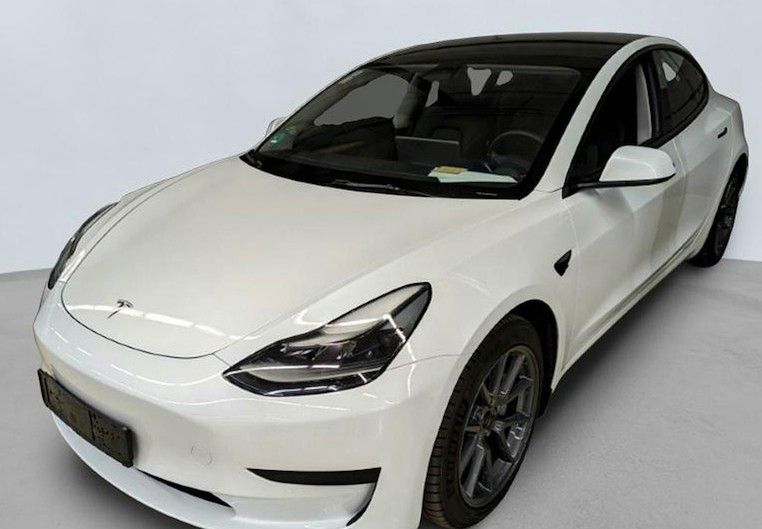Tesla Model 3 110.000 km 24.800 &euro; Bochum 44803