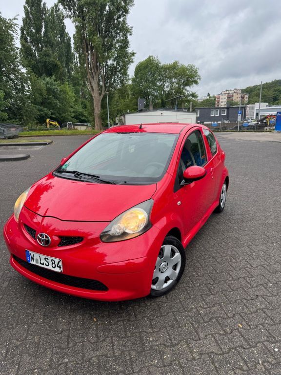 Aygo (X)