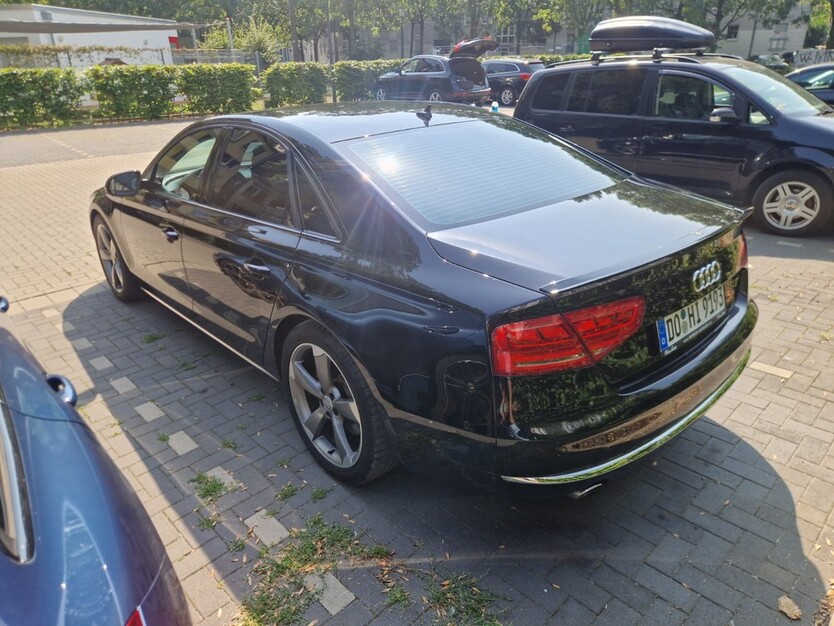 Audi A8 244.000 km 16.500 € Dortmund 44135