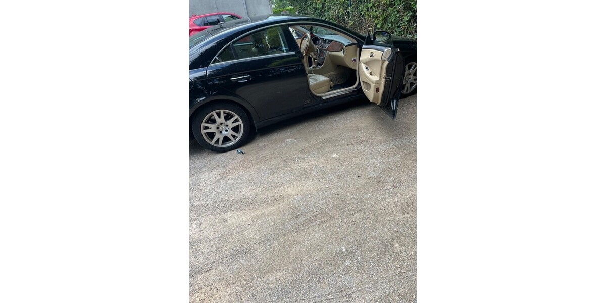 Mercedes-Benz CLS 320 230.000 km 7.000 &euro; Schwelm 58332