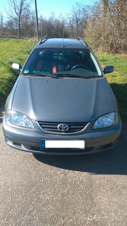 Toyota Avensis 185.000 km 1.400 € Duisburg 47239