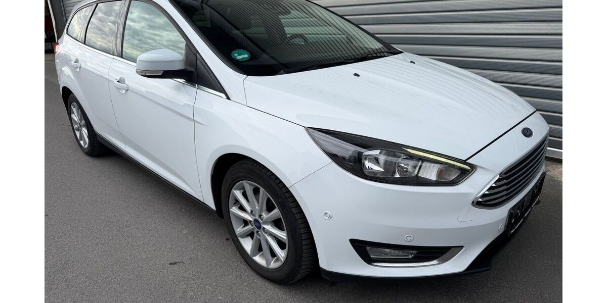 Ford Focus 118.936 km 7.950 &euro; Wuppertal 42285
