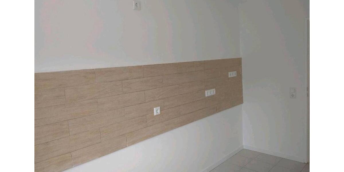Etagenwohnung Wuppertal Dönberg - 2 Zimmer, 76 m&sup2;, 750&euro; | Angebot:26407266