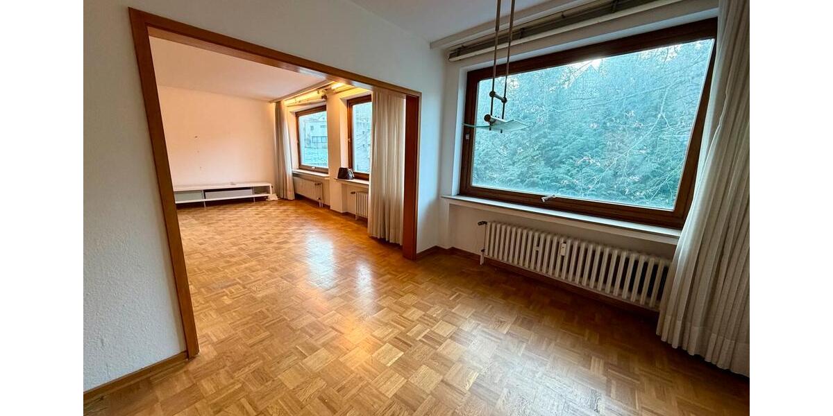 Großzügige 4-Zimmer-Wohnung in zentraler Lage von Velbert-Neviges 4 zimmer