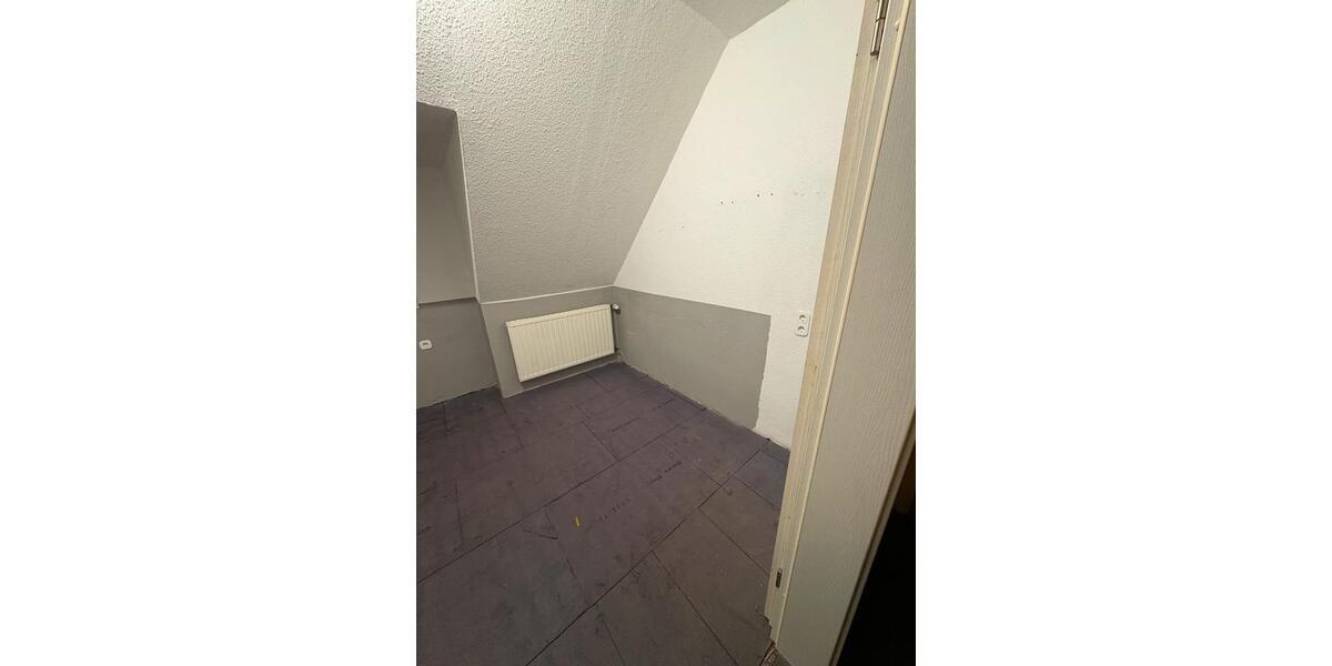 Mietwohnung 3,5 Zimmer DG 3 zimmer