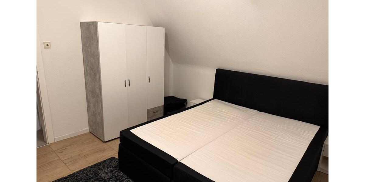 Dachgeschoßwohnung Schwelm - 2 Zimmer, 45 m&sup2;, 600&euro; | Angebot:25714442