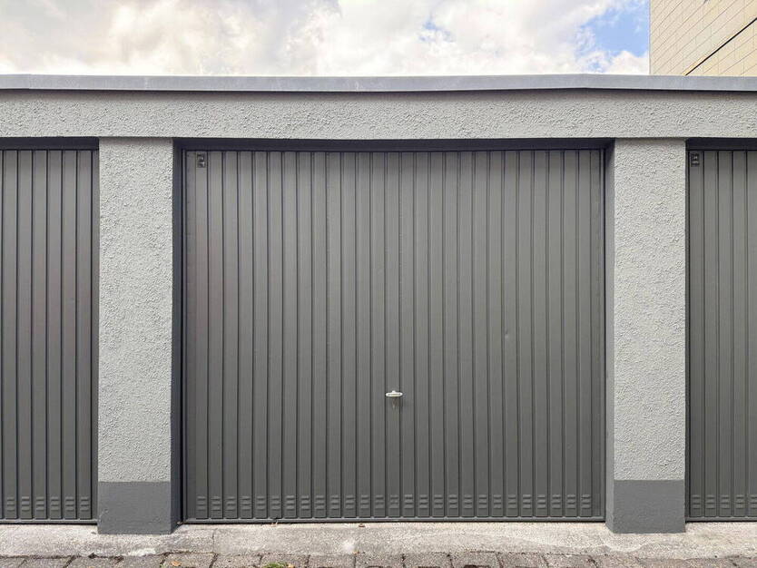 Modern sanierte 1,5-Zimmer-Wohnung mit Einbauküche und Balkon