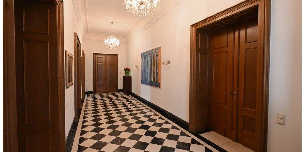 Etagenwohnung Essen Werden - 6 Zimmer, 214 m&sup2;, 634.000&euro; | Angebot:23516050