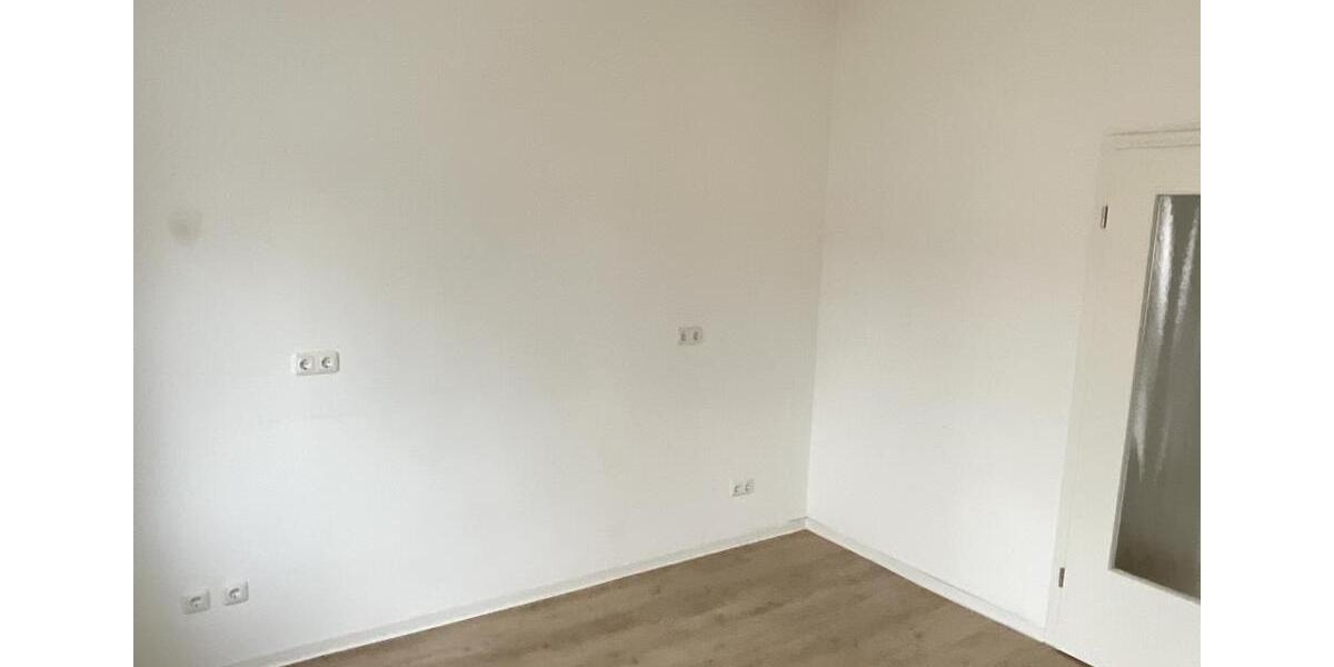 Etagenwohnung Duisburg Duisburg-Mitte - 3 Zimmer, 75 m&sup2;, 609&euro; | Angebot:26652159