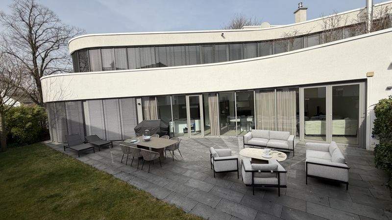 Etagenwohnung Essen Bredeney - 5 Zimmer, 190 m&sup2;, 2.700&euro; | Angebot:25801667