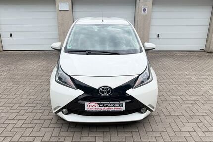Toyota Aygo (X) 86.000 km 5.899 &euro; Essen 45356