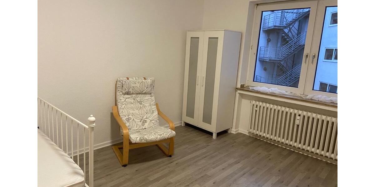 Etagenwohnung Essen Südviertel - 1 Zimmer, 27 m&sup2;, 420&euro; | Angebot:26399058