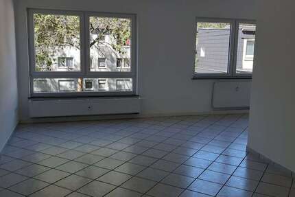 Wohnung Essen Stadtbezirk VI - 2 Zimmer, 63 m&sup2;, 450&euro; | Angebot:26862766