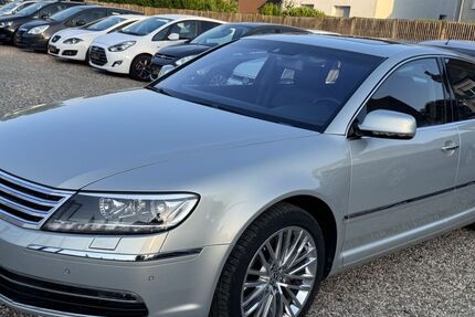 VW Phaeton 182.000 km 11.999 &euro; Essen 45355
