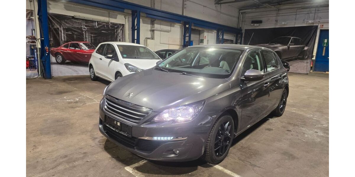 Peugeot 308 70.000 km 10.790 &euro; Wuppertal 42349