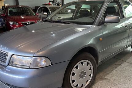 Audi A4 116.800 km 2.950 &euro; Duisburg 47059