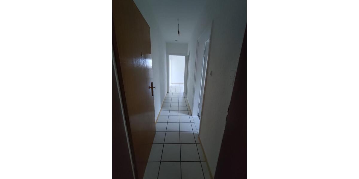 Etagenwohnung Duisburg Duisburg-Mitte - 3 Zimmer, 89 m&sup2;, 725&euro; | Angebot:25840824