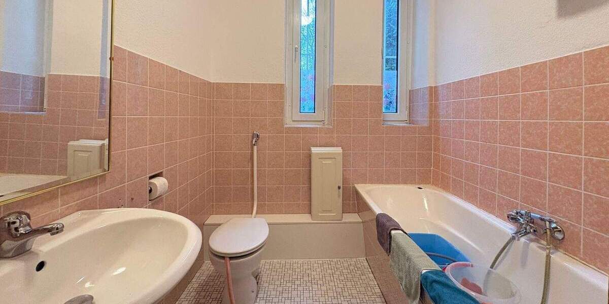 Gewerbeobjekt Gelsenkirchen Rotthausen - 5 Zimmer, 590&euro; | Angebot:25679235