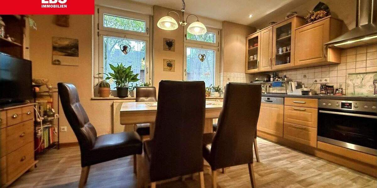 Charmante Doppelhaushälfte in ruhiger Sackgassenlage von Altenessen 4 zimmer