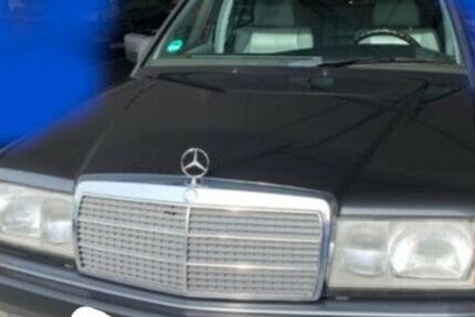 Mercedes-Benz 190 198.000 km 7.800 &euro; Duisburg 47051