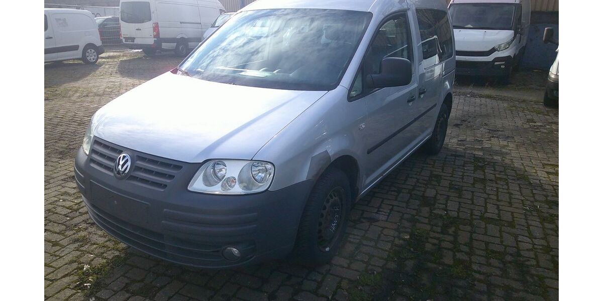 VW Caddy 230.896 km 2.450 &euro; Bottrop 46238