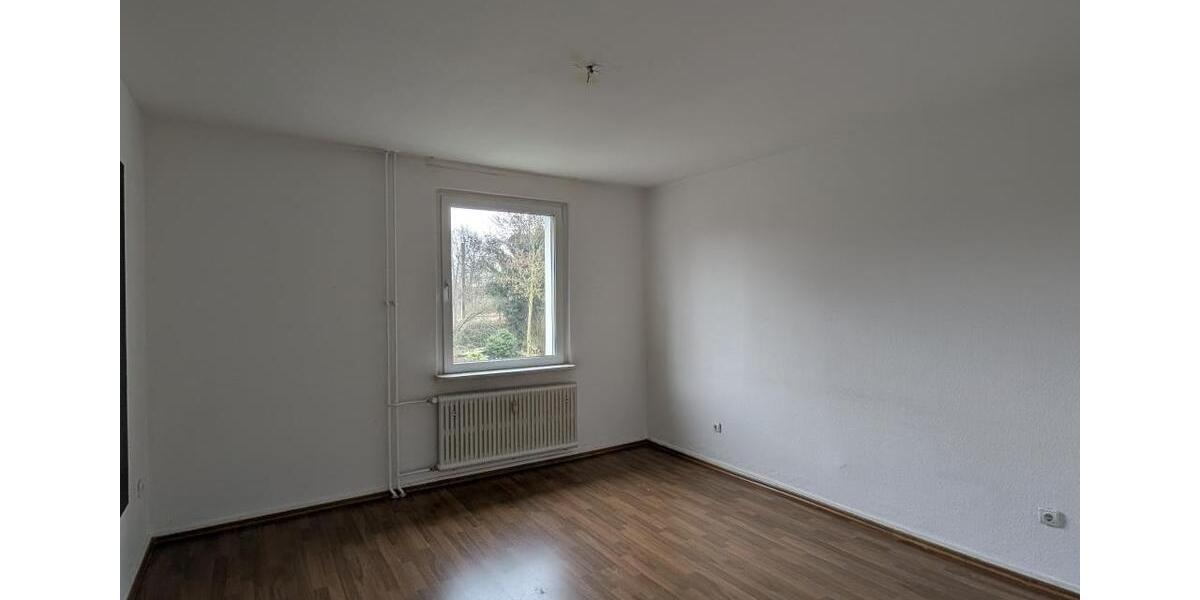 Etagenwohnung Duisburg Hamborn - 5 Zimmer, 95 m&sup2;, 699&euro; | Angebot:25743427