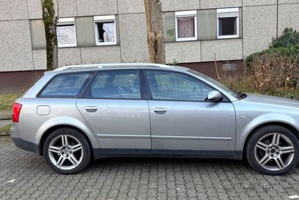 Audi A4 230.000 km 800 &euro; Bochum 44803