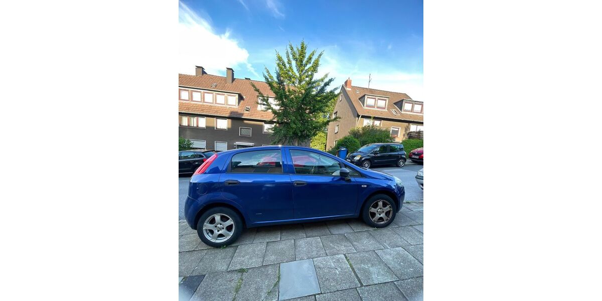 Fiat Punto 150.000 km 1.250 &euro; Essen 45357