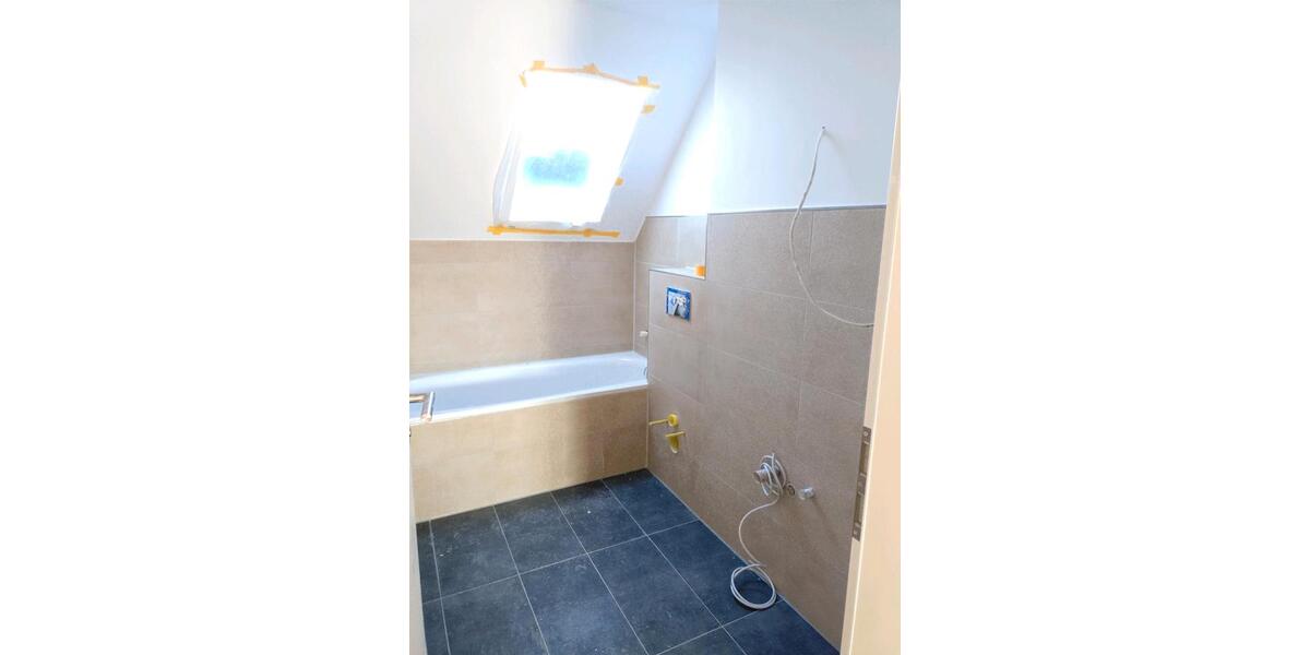 Etagenwohnung Bochum Querenburg - 2 Zimmer, 80 m&sup2;, 1.050&euro; | Angebot:25838734