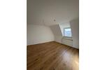 Dachgeschoßwohnung Essen Stadtbezirk VII - 3 Zimmer, 62 m&sup2;, 560&euro; | Angebot:24671020
