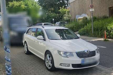 Skoda Superb 166.000 km 6.800 &euro; Frohlinde (Castrop-Rauxel) 44577