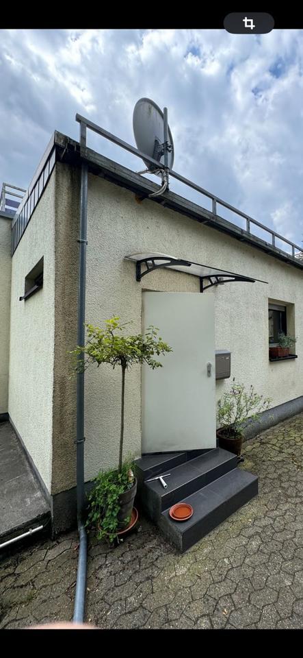 Zwei Wohnungen in Mülheim Heimaterde in guter Lage zu verkaufen !
