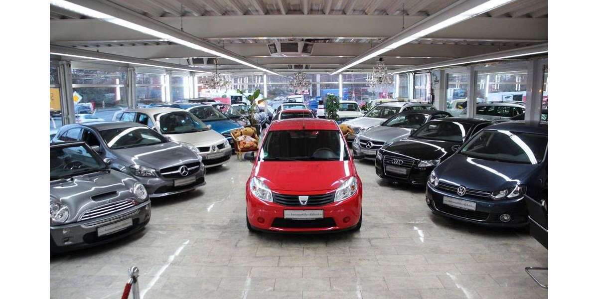 Dacia Sandero 85.000 km 2.990 &euro; Essen 45356