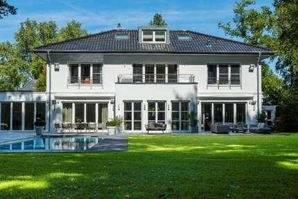 Haus zum Kaufen in Meerbusch 6.150.000 € 825 m² 12 zimmer
