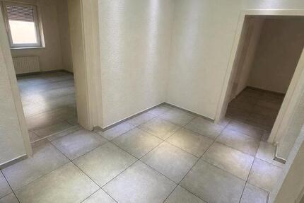 Wohnung Castrop-Rauxel Becklem - 4 Zimmer, 90 m&sup2;, 140.000&euro; | Angebot:27474975