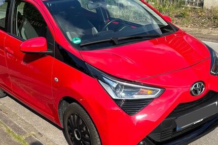 Toyota Aygo (X) 18.823 km 11.500 &euro; Sprockhövel 45549