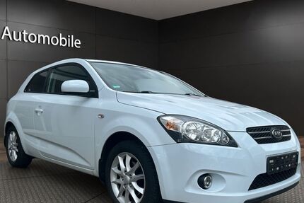 Kia ceed / Ceed 184.000 km 3.450 &euro; Recklinghausen 45659