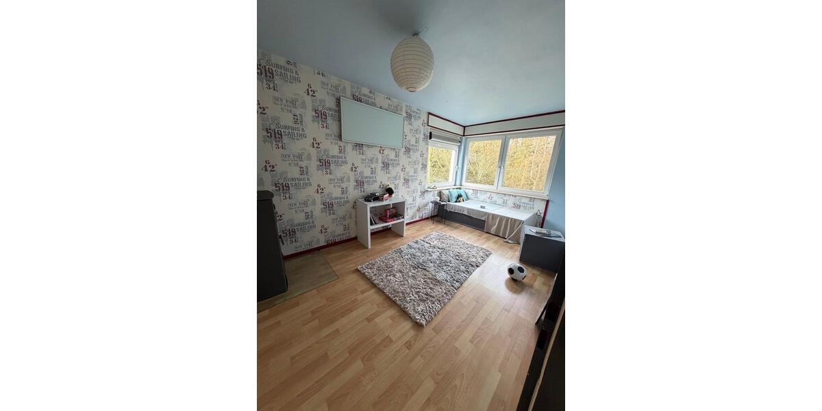 Einfamilienhaus Velbert Velbert-Mitte - 9 Zimmer, 198 m&sup2;, 495.000&euro; | Angebot:25918417