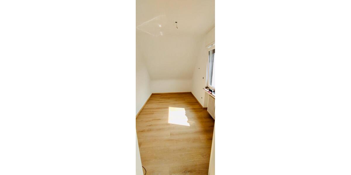 Einfamilienhaus Essen Stadtbezirk VIII - 5 Zimmer, 143 m&sup2;, 585.000&euro; | Angebot:27426583