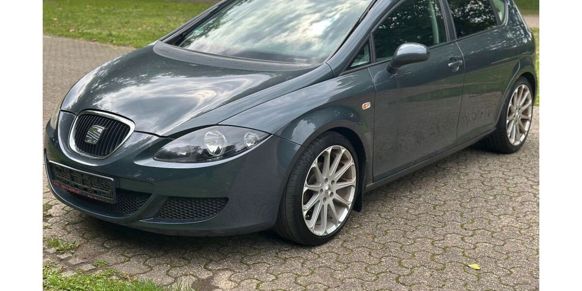 Seat Leon 182.370 km 1.099 &euro; Oberhausen 46149