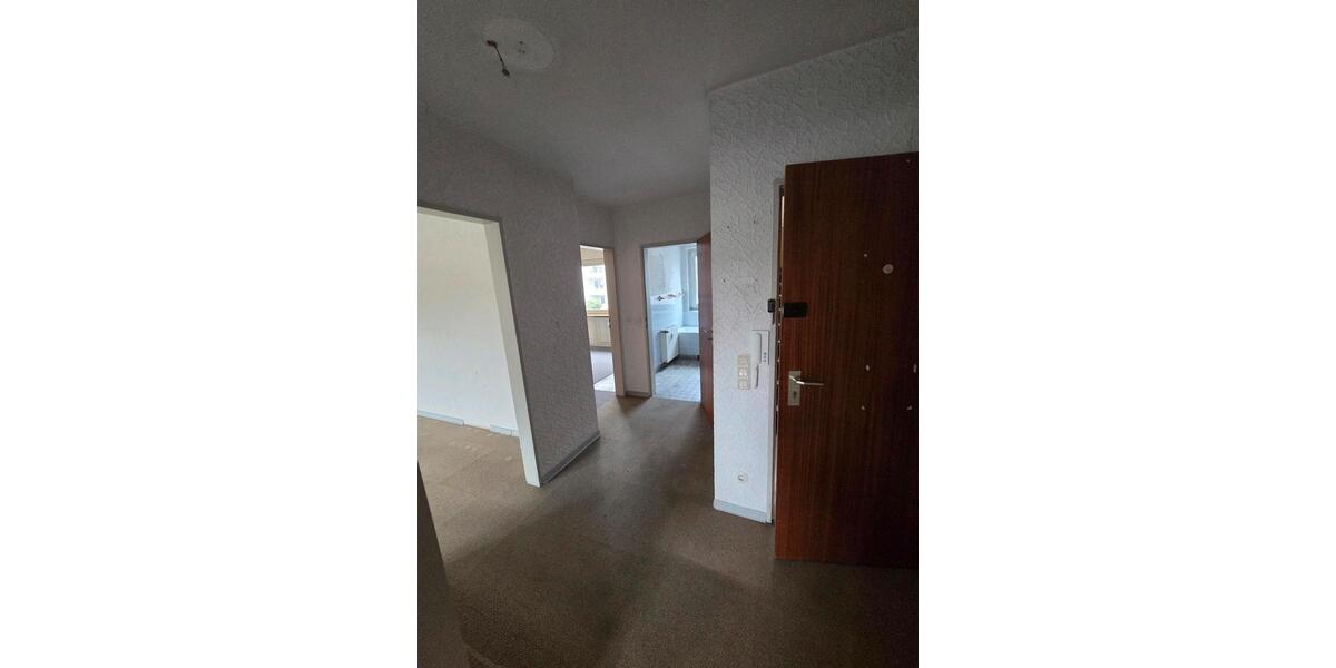 2.5 Zimmer wohnung zu vermieten BALKON 2 zimmer